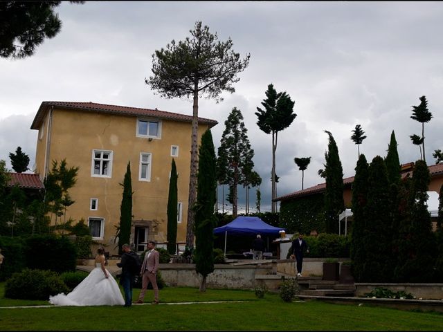 Le mariage de Loïc et Tiffany à Champdieu, Loire 9