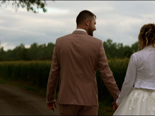 Le mariage de Loïc et Tiffany à Champdieu, Loire 27