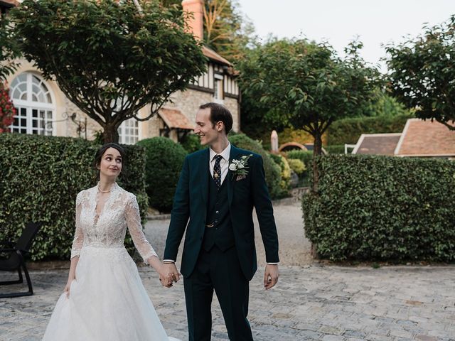 Le mariage de Charles et Alysée à Melun, Seine-et-Marne 32