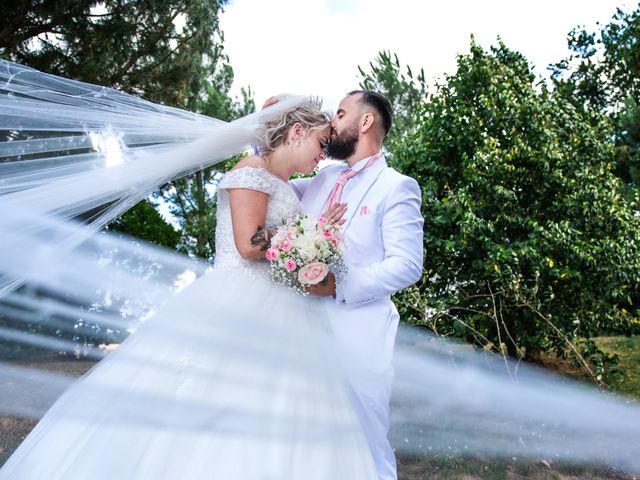 Le mariage de Benjamin et Cyndell à Luynes, Indre-et-Loire 31