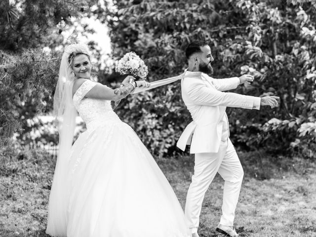 Le mariage de Benjamin et Cyndell à Luynes, Indre-et-Loire 62