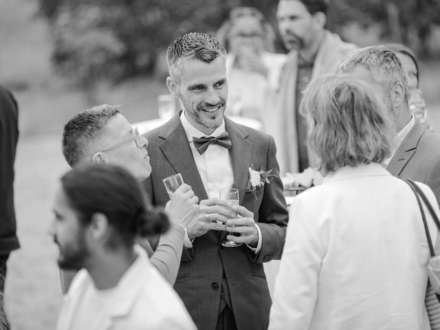 Le mariage de Frédéric et David à Avessé, Sarthe 39
