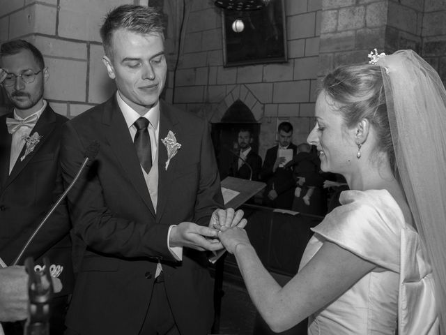 Le mariage de Axel et Aliénor à La Haye-Saint-Sylvestre, Eure 16