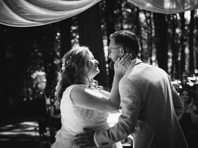 Le mariage de Jeremy et Coralie à Tréflévenez, Finistère 26