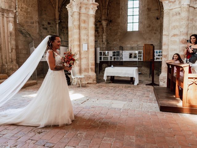 Le mariage de Kévin et Amandine à Fontenay-Trésigny, Seine-et-Marne 10