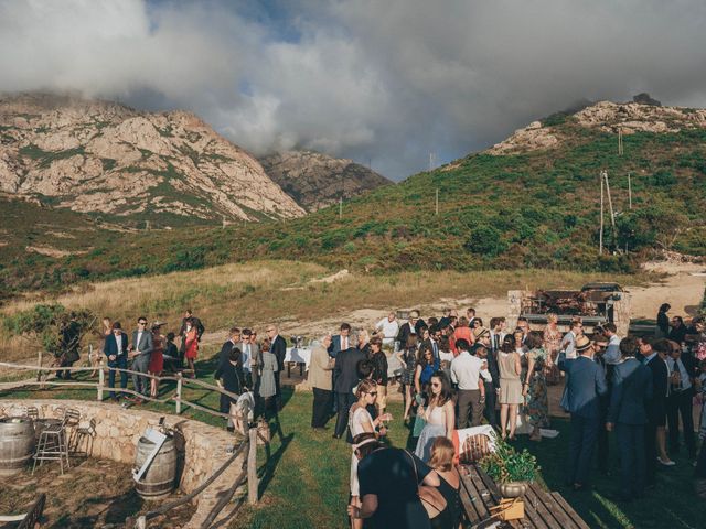 Le mariage de Charles et Clarisse à Calvi, Corse 29