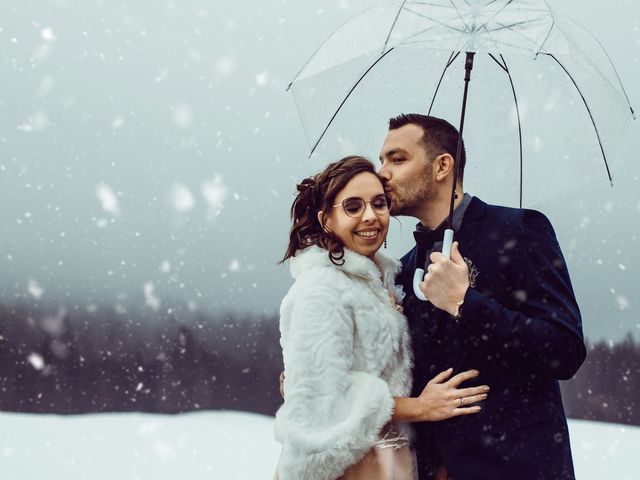 Le mariage de Kevin et Marion à Château-des-Prés, Jura 14