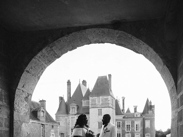 Le mariage de Amiel et Tendresse à La Bussière, Loiret 30