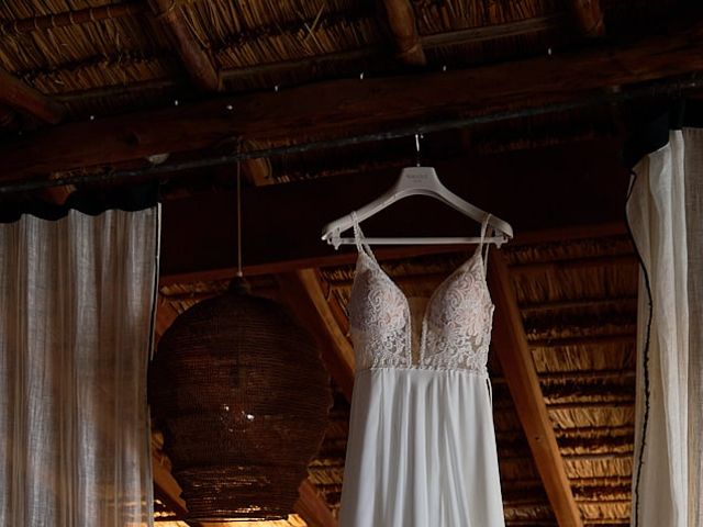 Le mariage de Christophe et Ludivine à Saint-Gilles les Bains, La Réunion 14