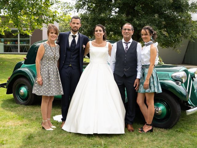 Le mariage de Guillaume et Angélique à Brech, Morbihan 40