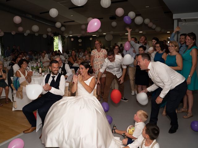 Le mariage de Guillaume et Angélique à Brech, Morbihan 54