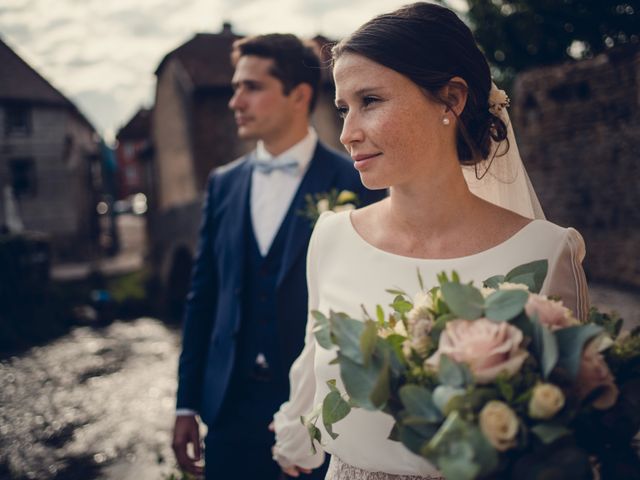 Le mariage de Arthur et Lola à Salins-les-Bains, Jura 16