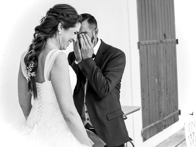 Le mariage de Martial et Sarah à Puicheric, Aude 24