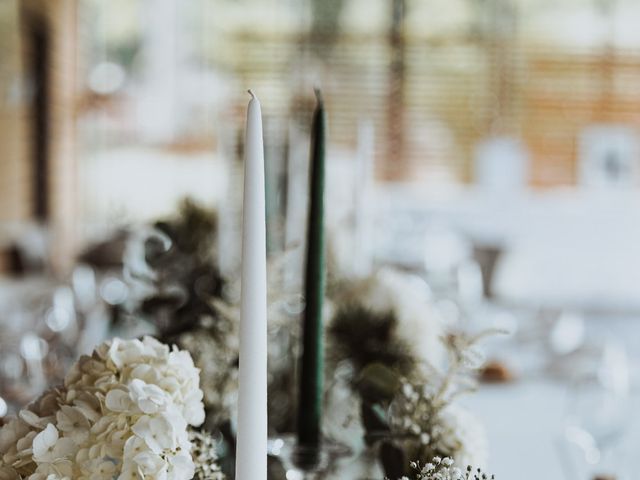 Le mariage de Bertrand et Victorine à Saint-Yrieix-sur-Charente, Charente 23