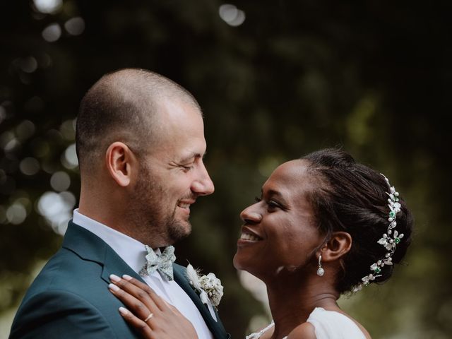Le mariage de Bertrand et Victorine à Saint-Yrieix-sur-Charente, Charente 28