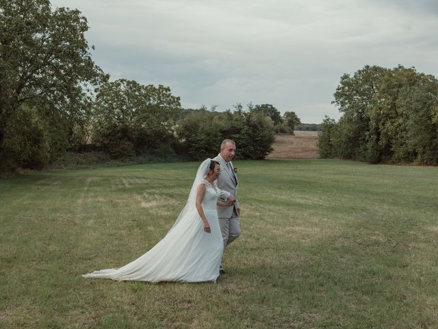 Le mariage de Sabrina et Pierre à Saint-Florent-sur-Cher, Cher 39