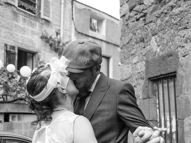 Le mariage de Rémi et Laure à Chanat-la-Mouteyre, Puy-de-Dôme 15