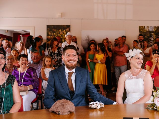 Le mariage de Rémi et Laure à Chanat-la-Mouteyre, Puy-de-Dôme 21