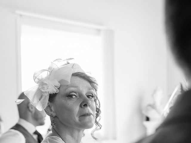 Le mariage de Rémi et Laure à Chanat-la-Mouteyre, Puy-de-Dôme 28