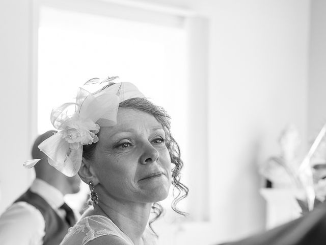 Le mariage de Rémi et Laure à Chanat-la-Mouteyre, Puy-de-Dôme 30