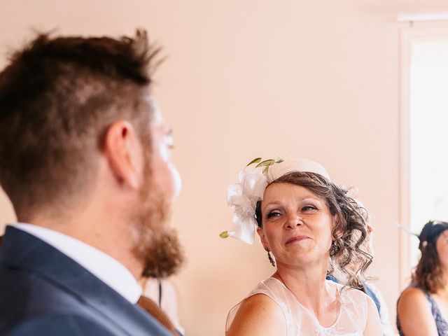 Le mariage de Rémi et Laure à Chanat-la-Mouteyre, Puy-de-Dôme 41