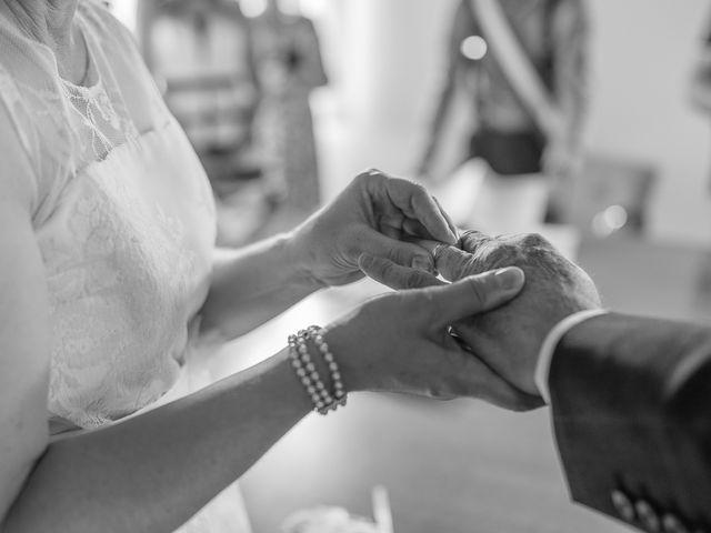 Le mariage de Rémi et Laure à Chanat-la-Mouteyre, Puy-de-Dôme 47