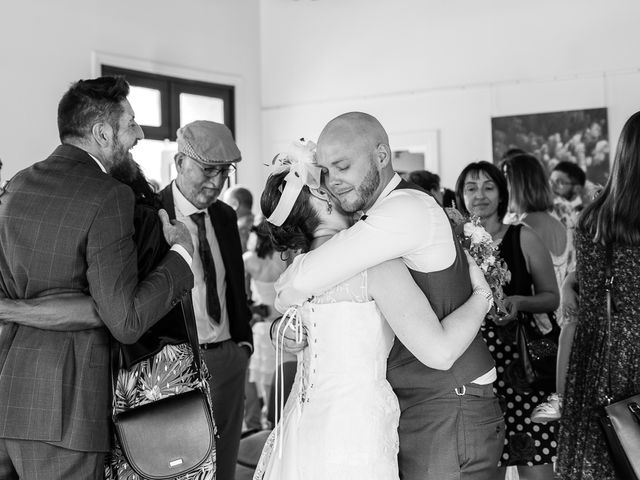 Le mariage de Rémi et Laure à Chanat-la-Mouteyre, Puy-de-Dôme 59