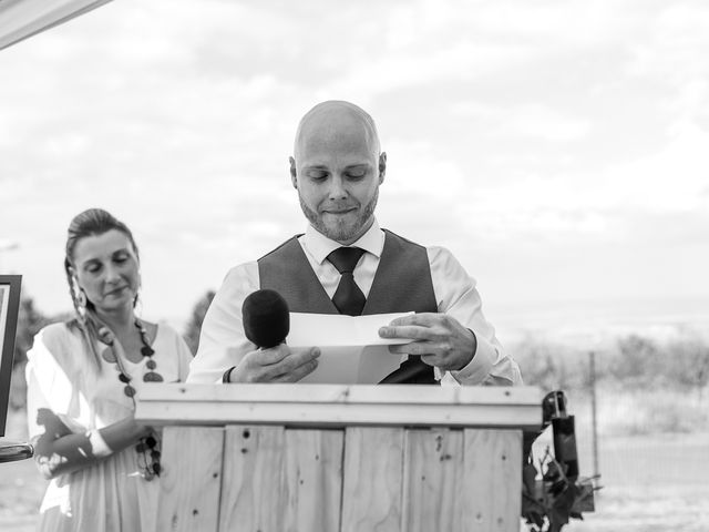 Le mariage de Rémi et Laure à Chanat-la-Mouteyre, Puy-de-Dôme 70