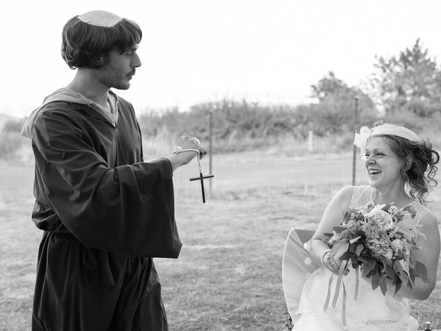 Le mariage de Rémi et Laure à Chanat-la-Mouteyre, Puy-de-Dôme 87