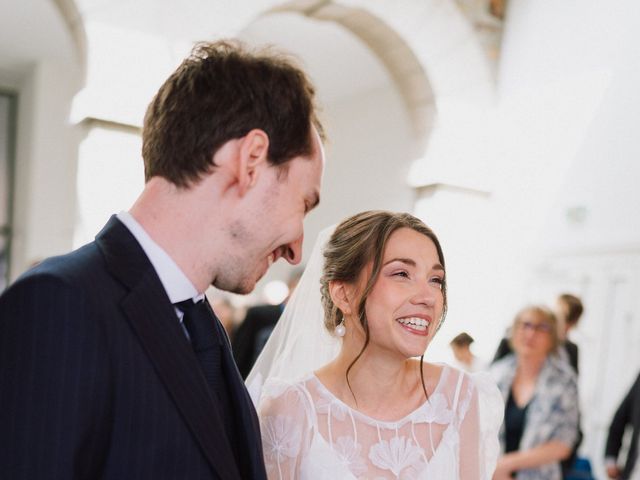 Le mariage de Valentin et Coraline à Liffré, Ille et Vilaine 11