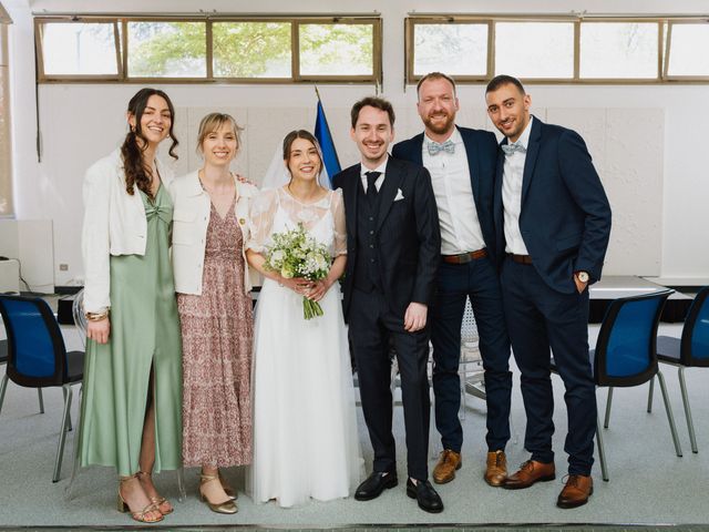 Le mariage de Valentin et Coraline à Liffré, Ille et Vilaine 17