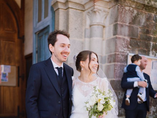 Le mariage de Valentin et Coraline à Liffré, Ille et Vilaine 29
