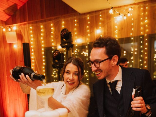 Le mariage de Valentin et Coraline à Liffré, Ille et Vilaine 82
