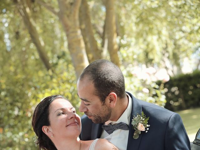 Le mariage de Johann  et Laure  à Saint-Pierre-sur-Dives, Calvados 3