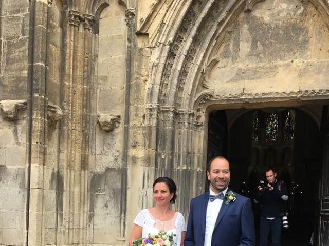 Le mariage de Johann  et Laure  à Saint-Pierre-sur-Dives, Calvados 4