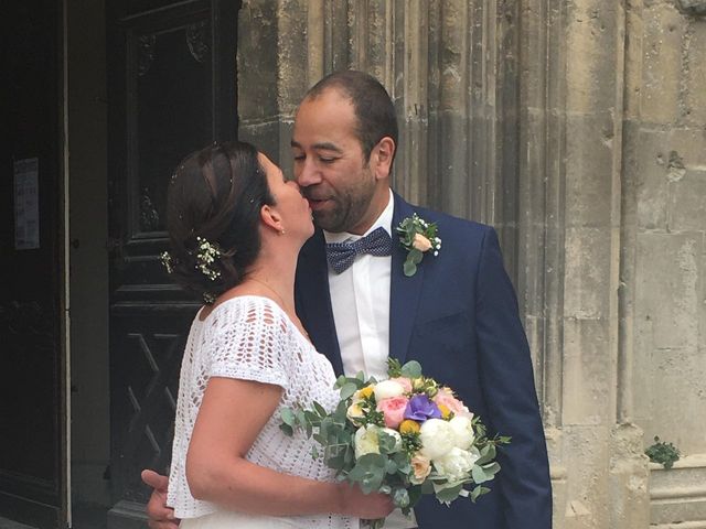 Le mariage de Johann  et Laure  à Saint-Pierre-sur-Dives, Calvados 14