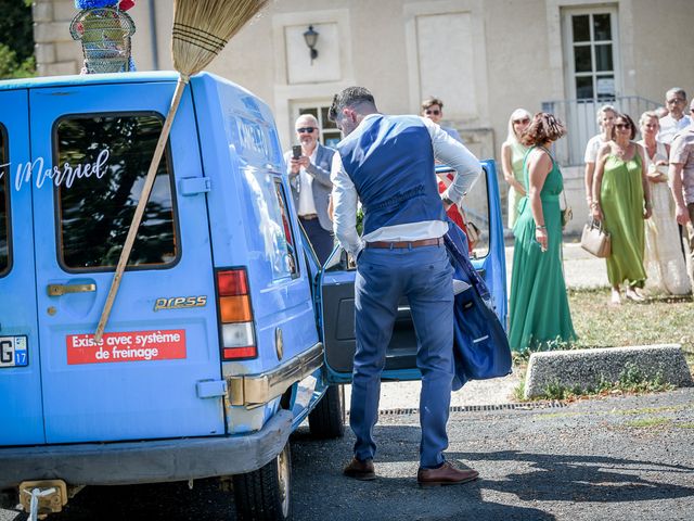 Le mariage de Romain et Marion à Vouillé, Deux-Sèvres 35