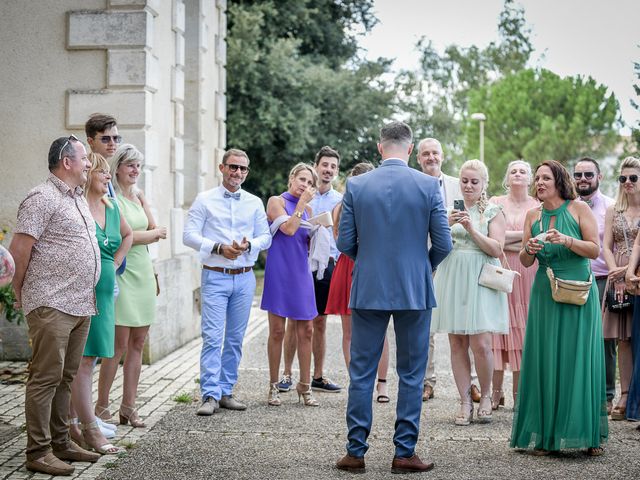 Le mariage de Romain et Marion à Vouillé, Deux-Sèvres 40