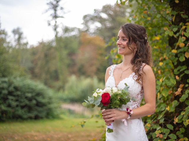 Le mariage de Élodie et Thibaut à Montbéliard, Doubs 90