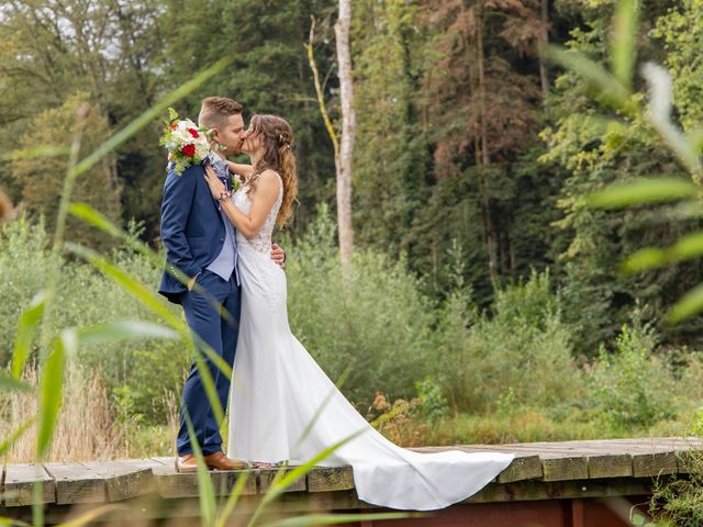 Le mariage de Élodie et Thibaut à Montbéliard, Doubs 142