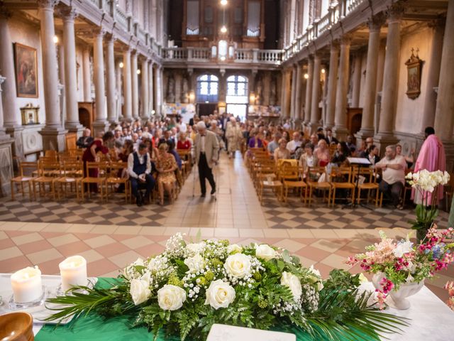 Le mariage de Élodie et Thibaut à Montbéliard, Doubs 265