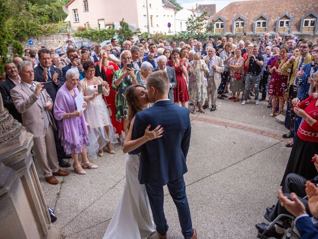 Le mariage de Élodie et Thibaut à Montbéliard, Doubs 306