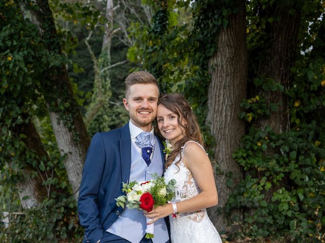 Le mariage de Élodie et Thibaut à Montbéliard, Doubs 330