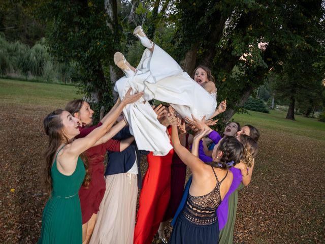 Le mariage de Élodie et Thibaut à Montbéliard, Doubs 332