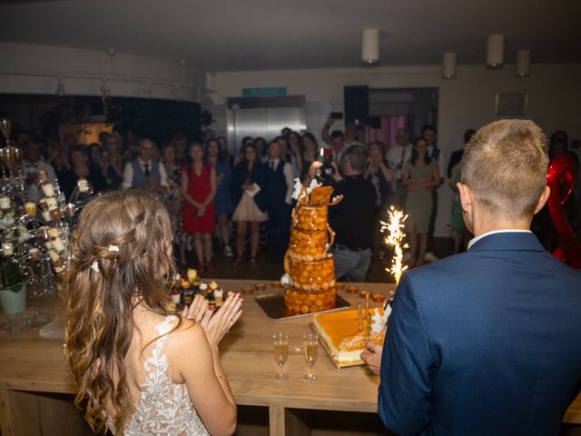 Le mariage de Élodie et Thibaut à Montbéliard, Doubs 406