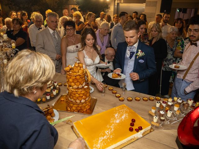 Le mariage de Élodie et Thibaut à Montbéliard, Doubs 411