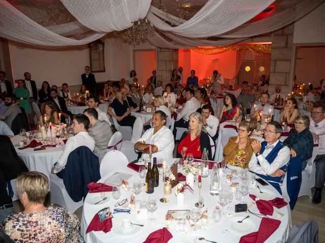 Le mariage de Élodie et Thibaut à Montbéliard, Doubs 415