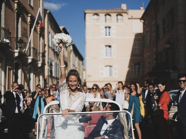 Le mariage de Alex et Sara à Saint-Tropez, Var 48