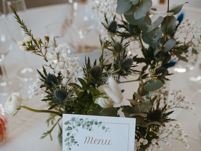 Le mariage de Thibault et Amélie à Aillas, Gironde 3