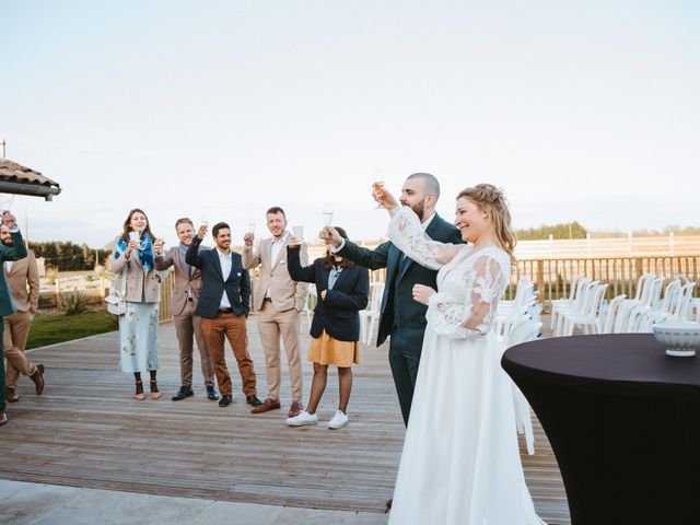 Le mariage de Thibault et Amélie à Aillas, Gironde 10